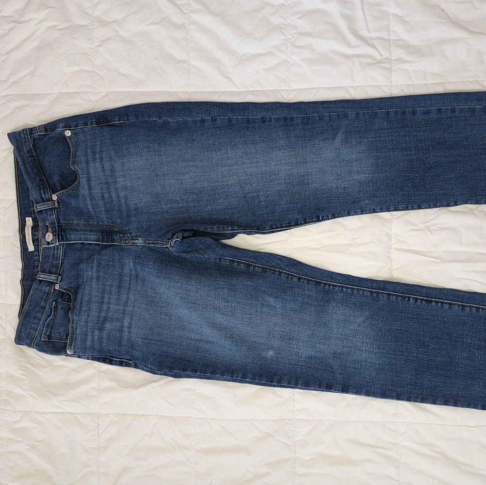 Levi's classic straight denim jeans, vintage style, 90s style, size 10